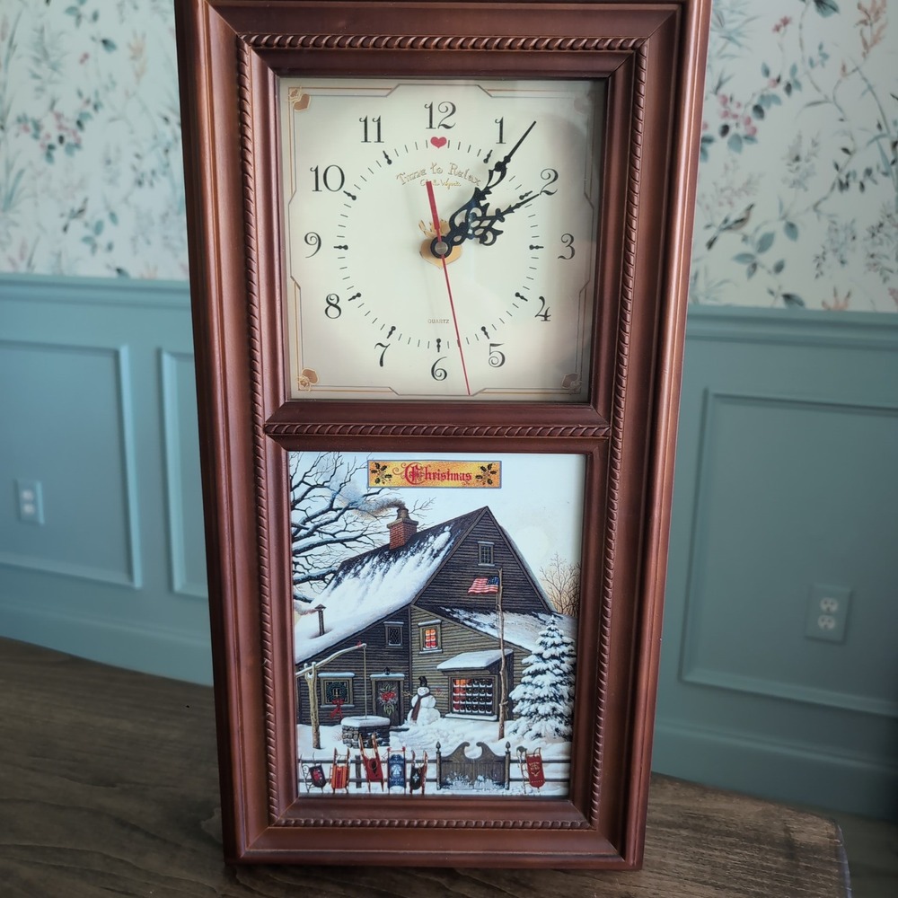 Bradford Exchange Charles Wysocki Best of Times Clock 4 Seasonal Tiles Christmas - Picture 6 of 13